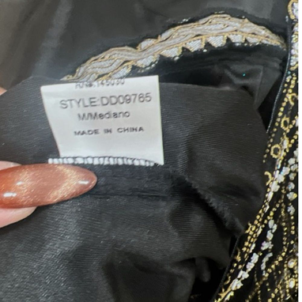 Elegant Black and Gold Art Deco Evening Gown Size M - Picture 7 of 9